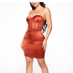 Fashion Nova Corset Style Dress With Gold Chain Straps
